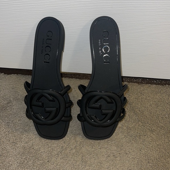 Gucci Sandals - Picture 3 of 5